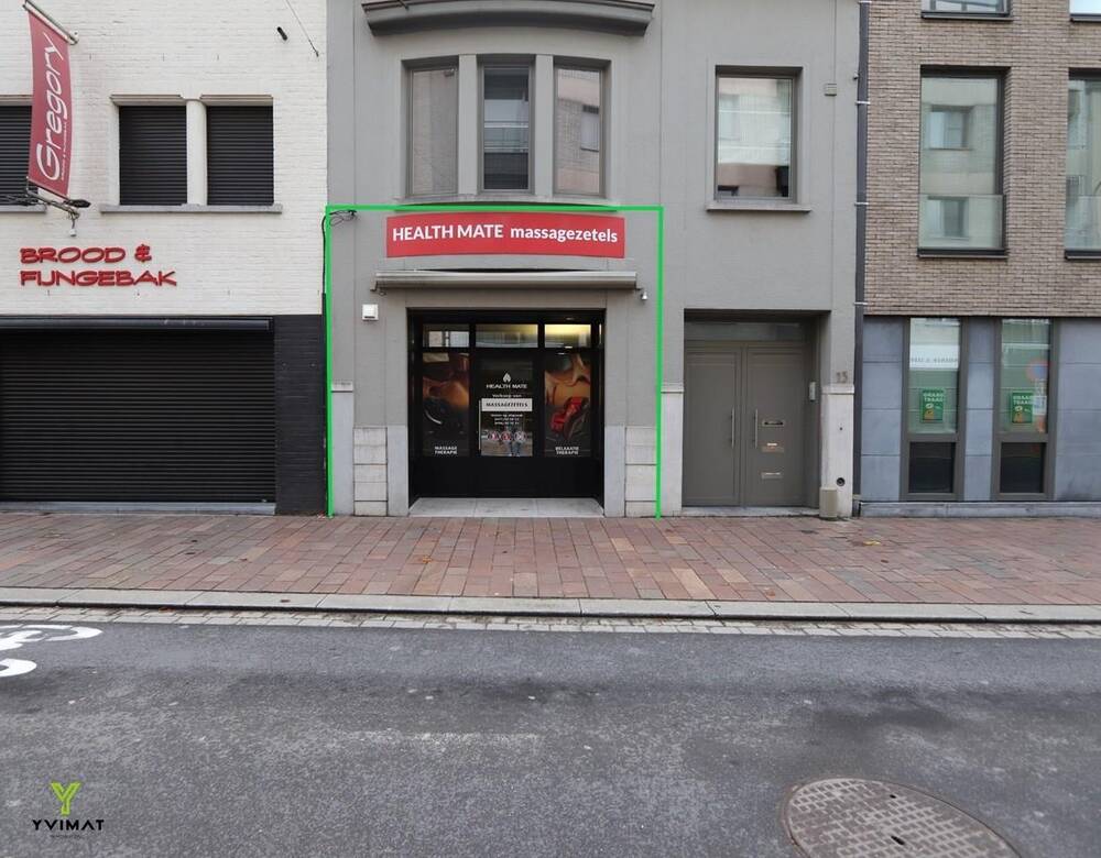 Handelszaak te  huur in Zwevegem 8550 450.00€  slaapkamers m² - Zoekertje 429021
