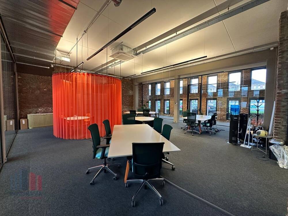 Handelszaak te koop in Kortrijk 8500 1850000.00€ slaapkamers 725.00m² - Zoekertje 429070