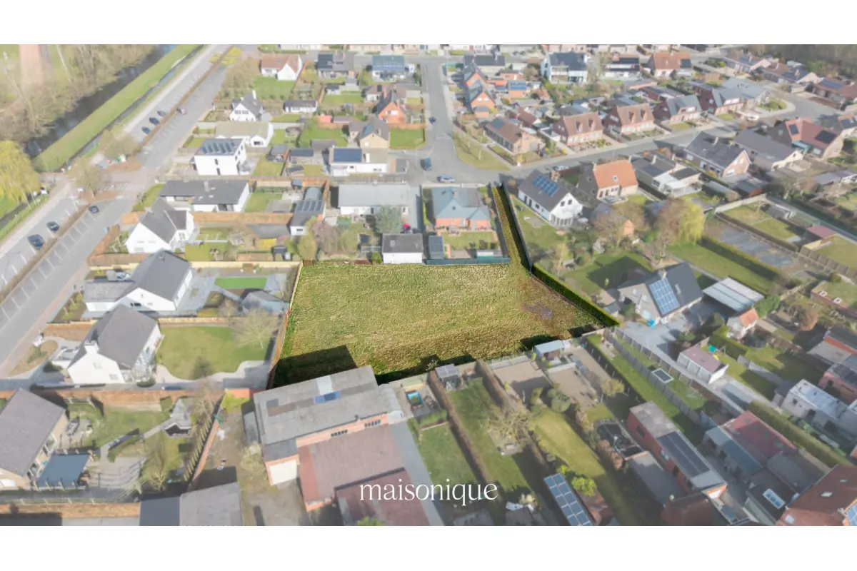 Grond te  koop in Meulebeke 8760 279000.00€  slaapkamers m² - Zoekertje 429382