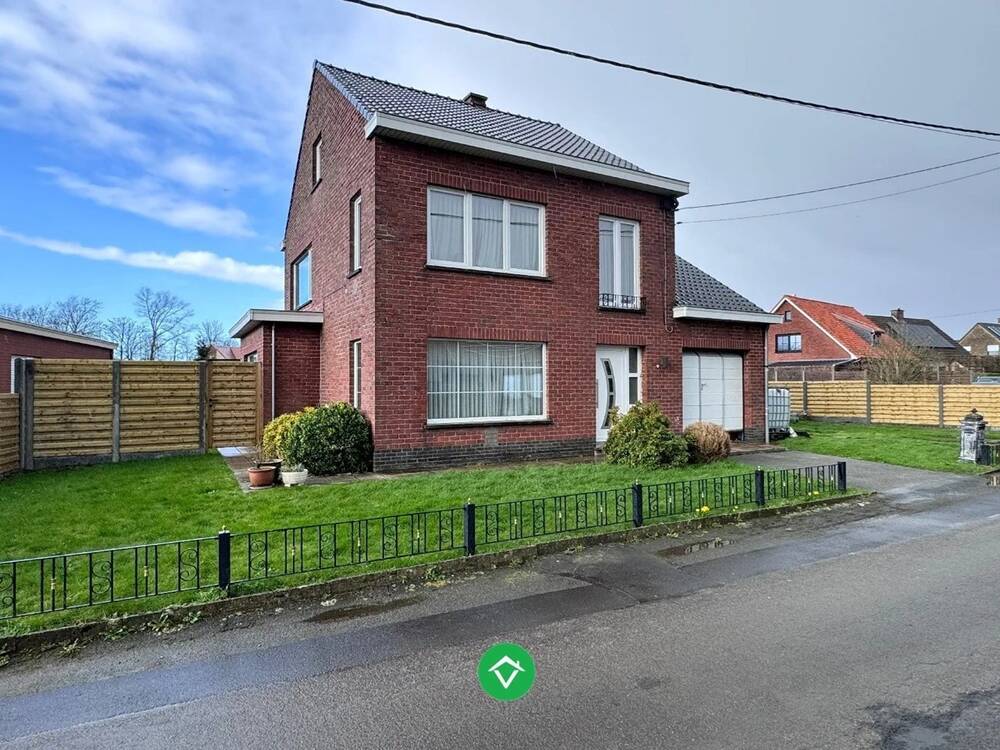Huis te koop in Ichtegem 8480 335000.00€ 3 slaapkamers 187.00m² - Zoekertje 430453