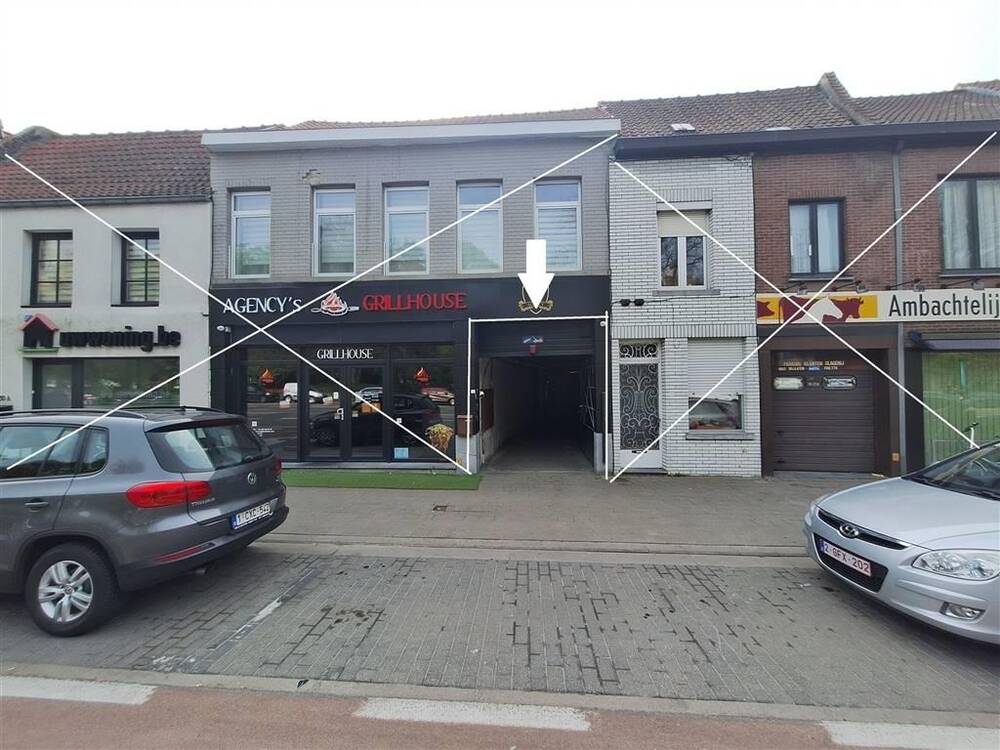 Handelszaak te huur in Kortrijk 8500 420.00€ slaapkamers m² - Zoekertje 431457