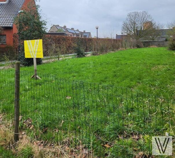 Grond te koop in Roeselare 8800 125000.00€ slaapkamers m² - Zoekertje 431156