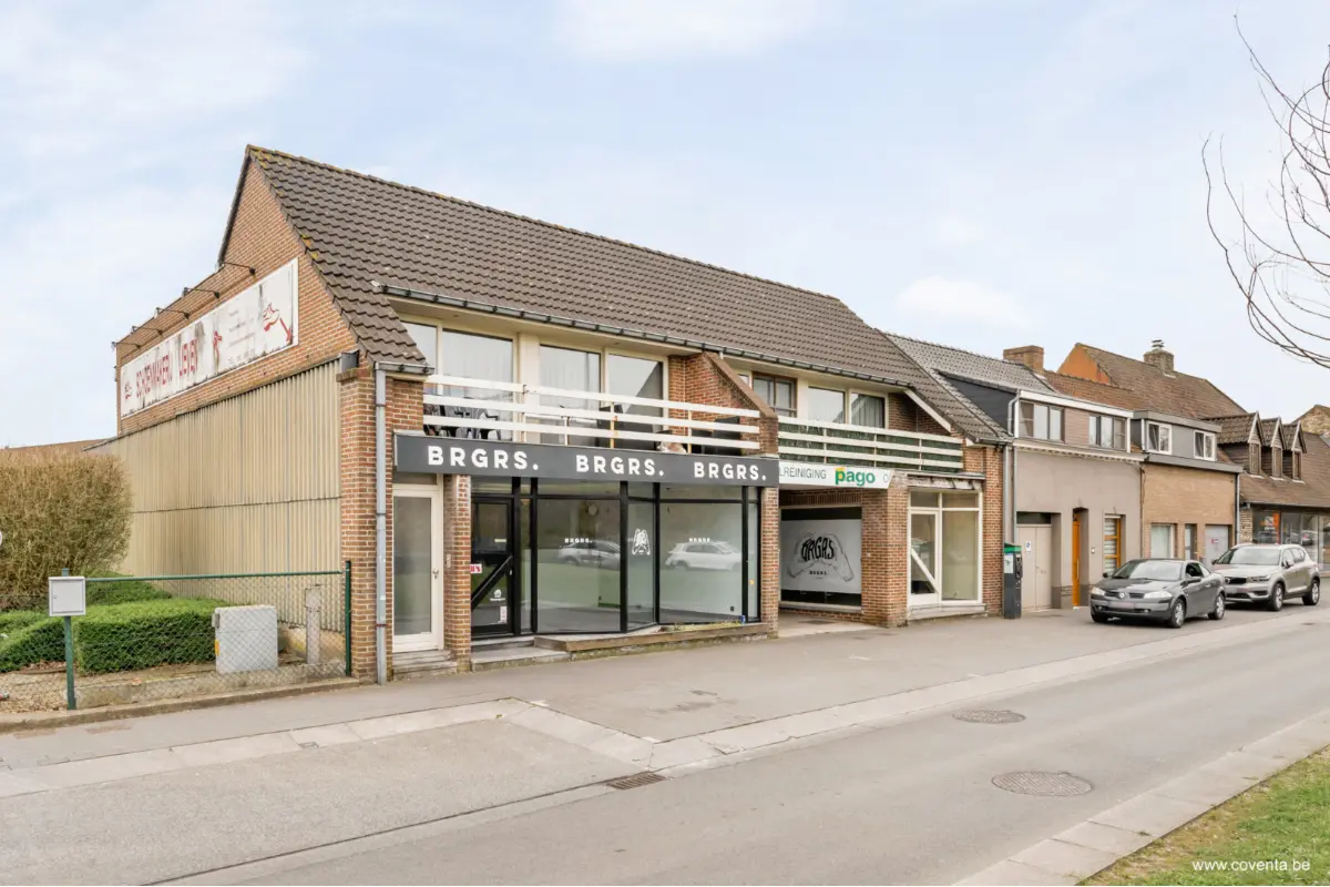Huis te  koop in Waregem 8790 530000.00€ 4 slaapkamers m² - Zoekertje 433060