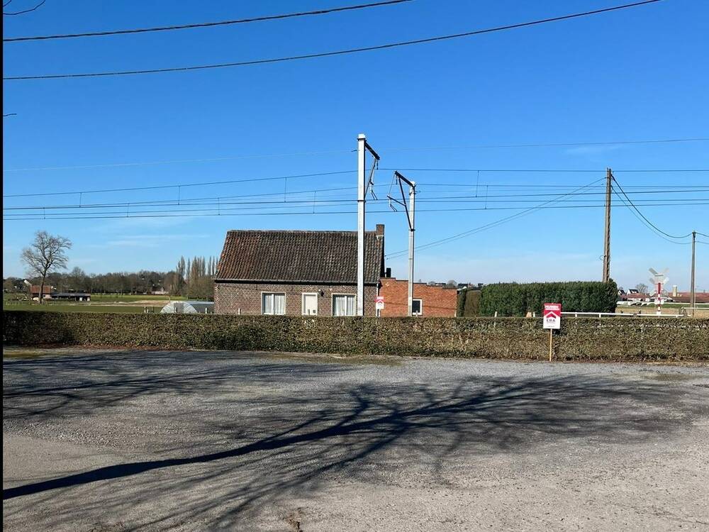Huis te  huur in Aarsele 8700 690.00€ 2 slaapkamers 186.00m² - Zoekertje 434488