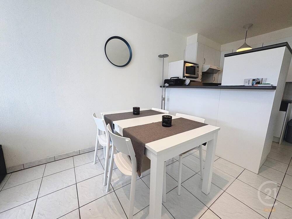 Appartement te koop in Middelkerke 8430 220000.00€ 2 slaapkamers 58.00m² - Zoekertje 434116