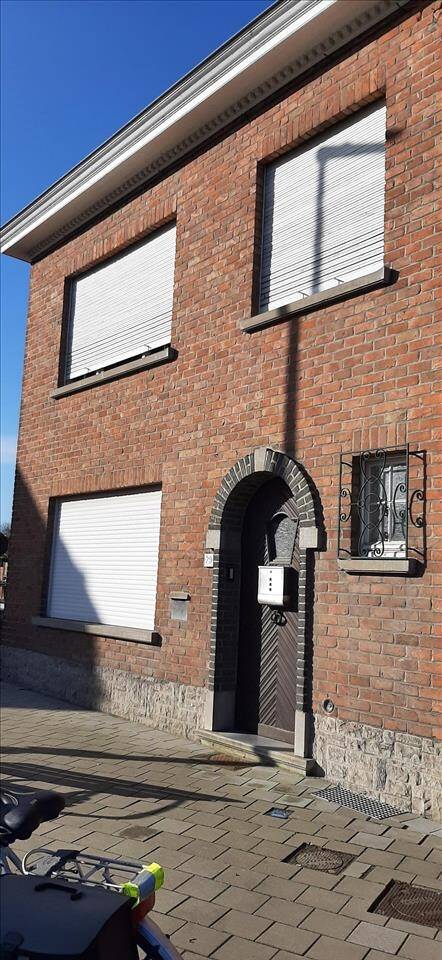 Huis te  koop in Menen 8930 169000.00€ 2 slaapkamers m² - Zoekertje 434413