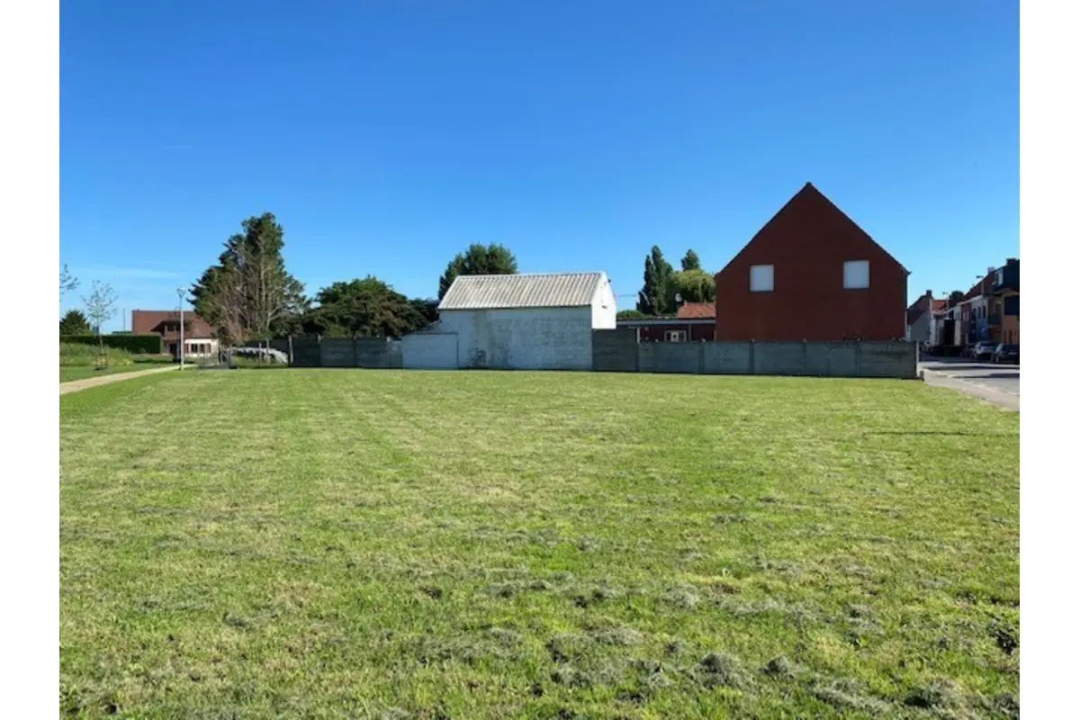 Bouwgrond te  koop in Wielsbeke 8710 225000.00€  slaapkamers m² - Zoekertje 658585