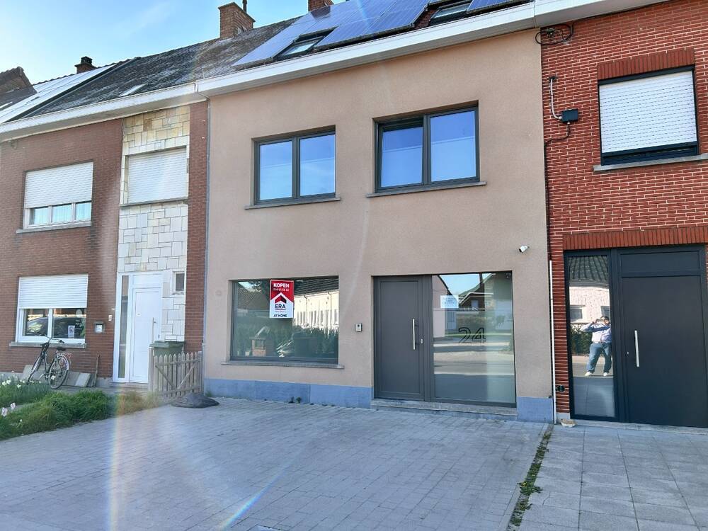 Huis te  koop in Wervik 8940 245000.00€ 4 slaapkamers 165.00m² - Zoekertje 437093