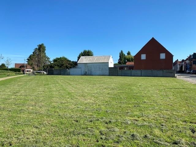 Grond te koop in Wielsbeke 8710 240000.00€ slaapkamers m² - Zoekertje 437255