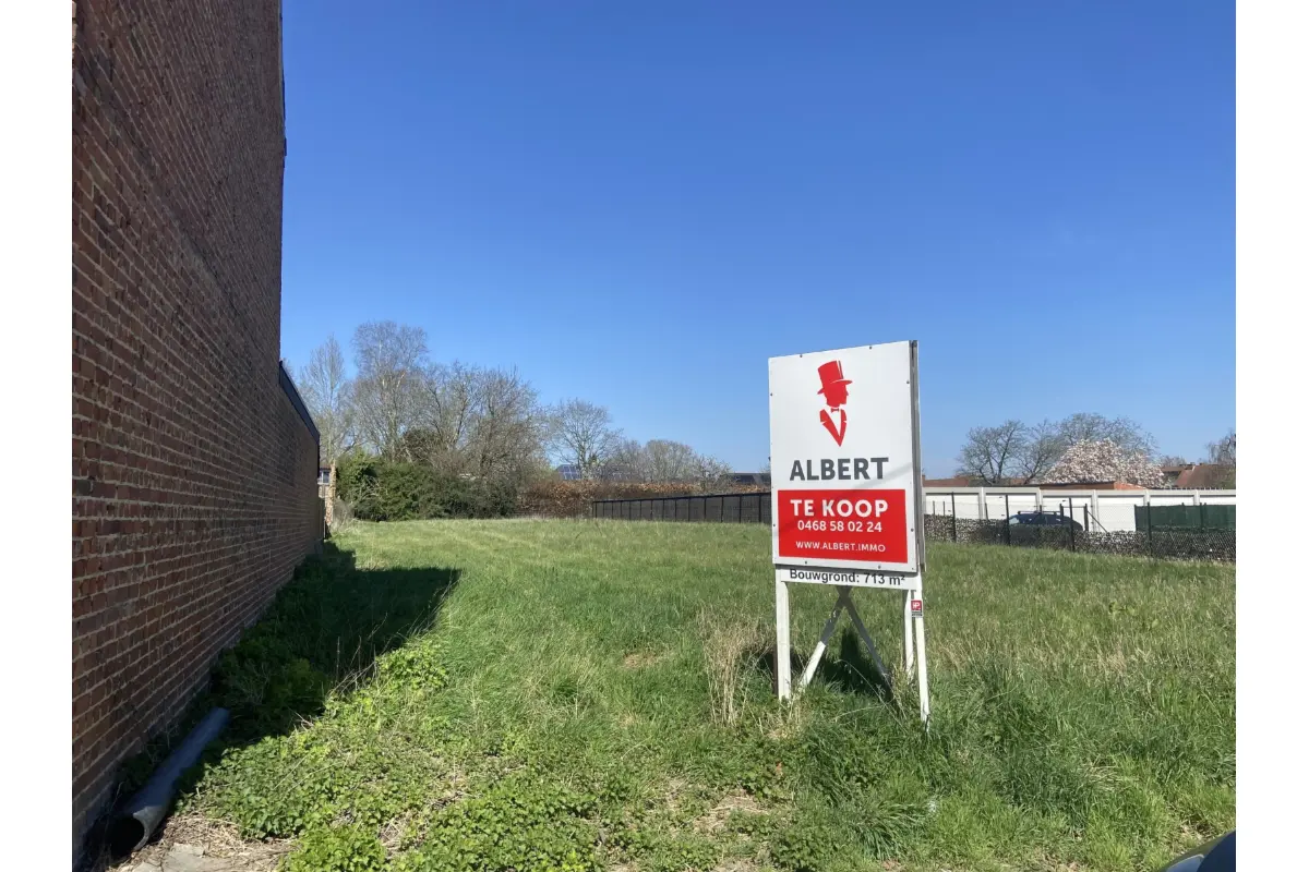 Grond te  koop in Lauwe 8930 110000.00€  slaapkamers m² - Zoekertje 438404