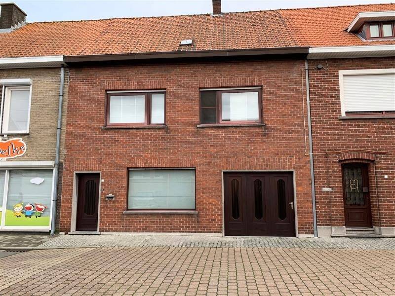 Huis te  huur in Wingene 8750 995.00€ 4 slaapkamers 165.00m² - Zoekertje 438629