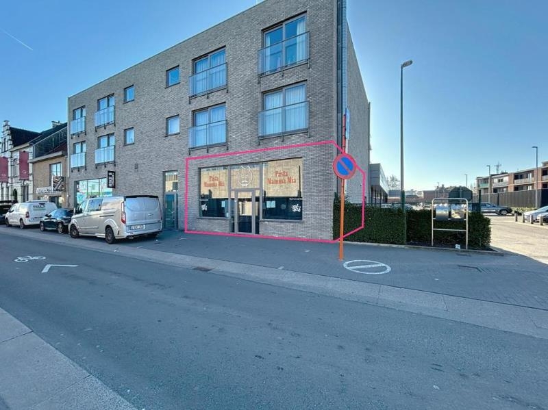 Handelszaak te  koop in Waregem 8790 195000.00€  slaapkamers 64.00m² - Zoekertje 438705