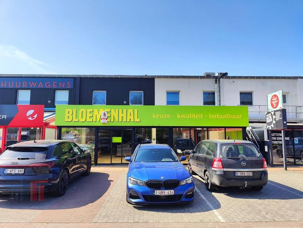 Handelszaak te  huur in Brugge 8000 2900.00€  slaapkamers 410.00m² - Zoekertje 439034