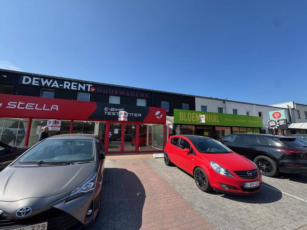 Handelszaak te  huur in Brugge 8000 6600.00€  slaapkamers 965.00m² - Zoekertje 439685