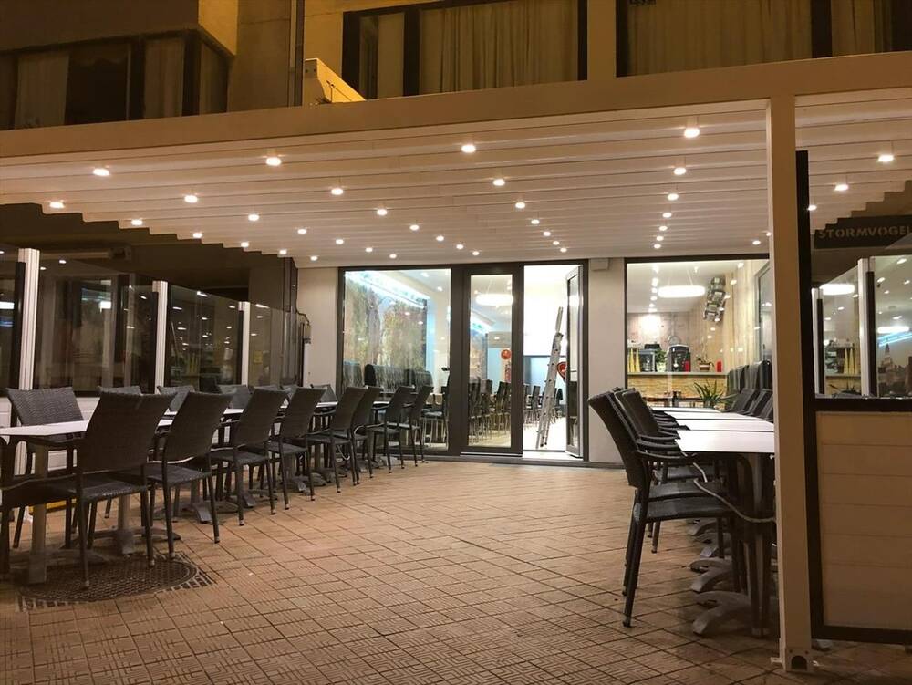 Handelszaak te koop in Oostende 8400 750000.00€ slaapkamers m² - Zoekertje 439079
