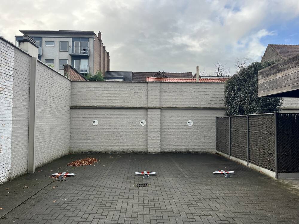 Parking & garage te  huur in Kortrijk 8500 45.00€  slaapkamers m² - Zoekertje 441856