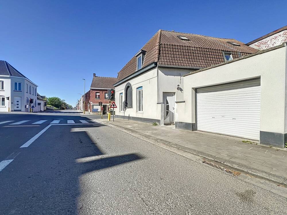 Huis te koop in Lauwe 8930 195000.00€ slaapkamers 176.00m² - Zoekertje 469065