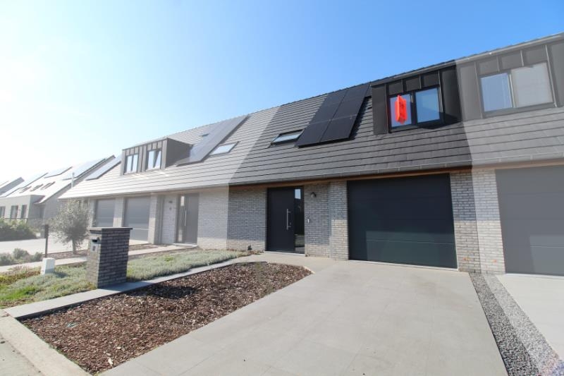 Huis te  huur in Middelkerke 8430 1275.00€ 3 slaapkamers 126.00m² - Zoekertje 441171