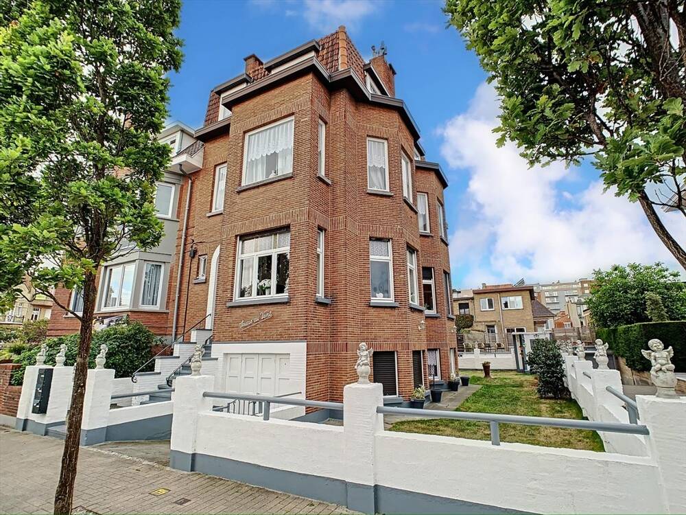 Appartement te  koop in De Panne 8660 250000.00€ 2 slaapkamers m² - Zoekertje 442566