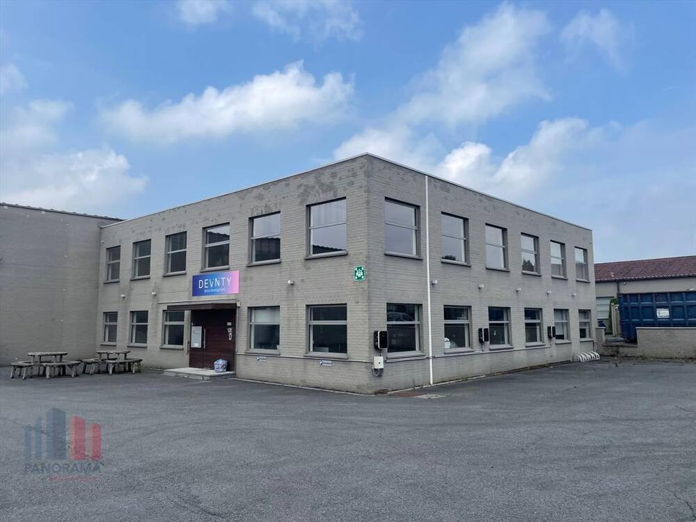 Handelszaak te  huur in Oostkamp 8020 3780.00€  slaapkamers 648.00m² - Zoekertje 443000