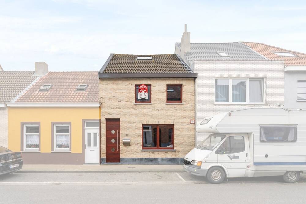 Huis te koop in Bredene 8450 325000.00€ 3 slaapkamers 147.00m² - Zoekertje 444855