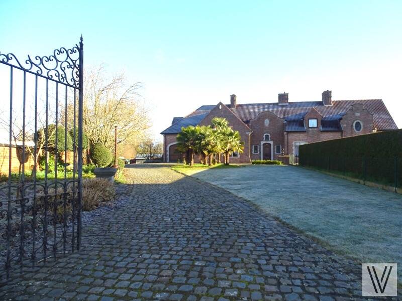 Andere te  koop in Izegem 8870 649000.00€  slaapkamers 279.00m² - Zoekertje 444965