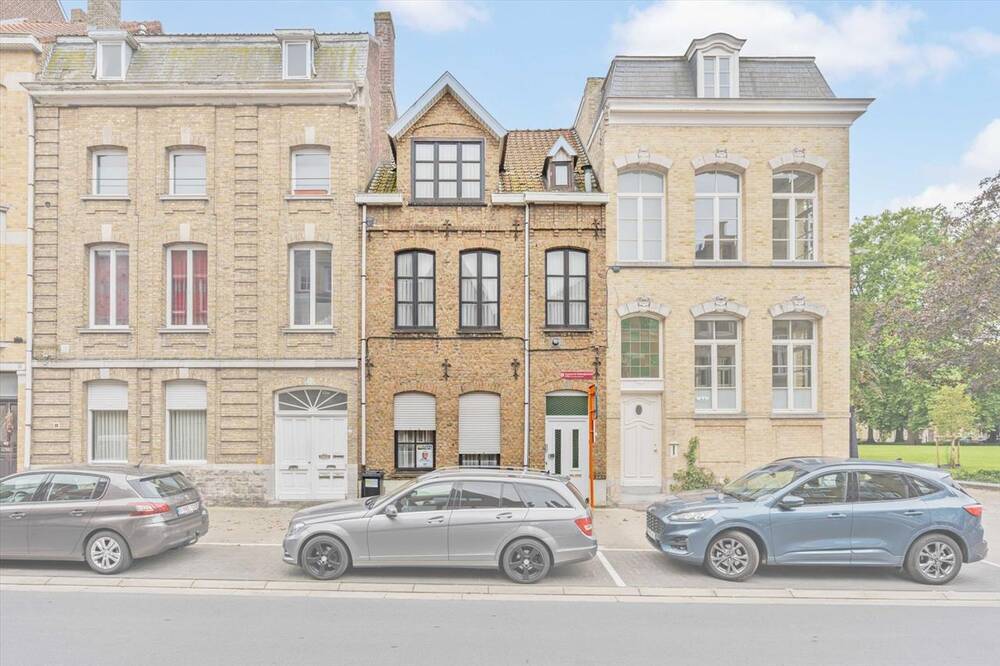 Huis te koop in Ieper 8900 199000.00€ 4 slaapkamers 138.00m² - Zoekertje 444764