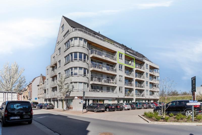 Appartement te koop in Roeselare 8800 275000.00€ 2 slaapkamers 112.00m² - Zoekertje 446031