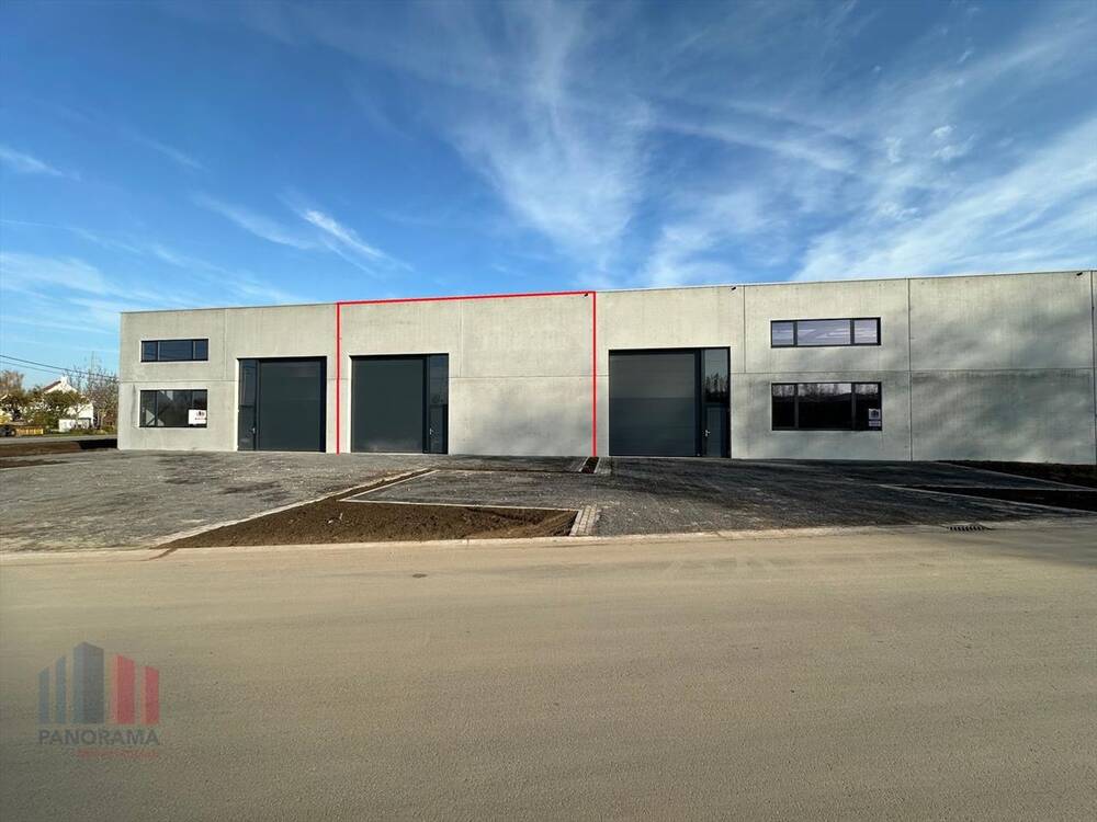 Handelszaak te koop in Anzegem 8570 327664.00€ slaapkamers 215.00m² - Zoekertje 446002