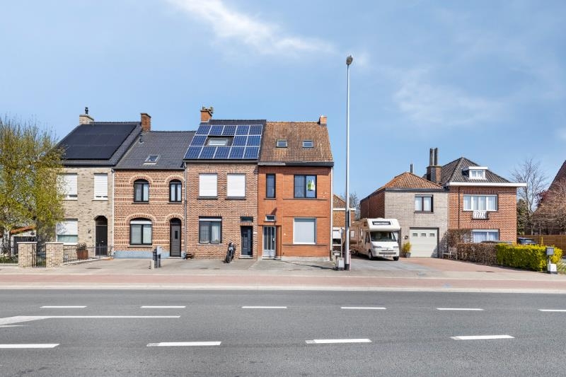 Huis te koop in Izegem 8870 168000.00€ 5 slaapkamers 142.00m² - Zoekertje 446376