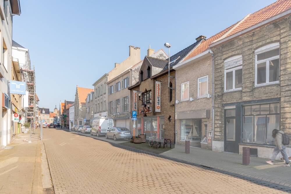 Appartement te  huur in Veurne 8630 950.00€ 3 slaapkamers 120.00m² - Zoekertje 446241