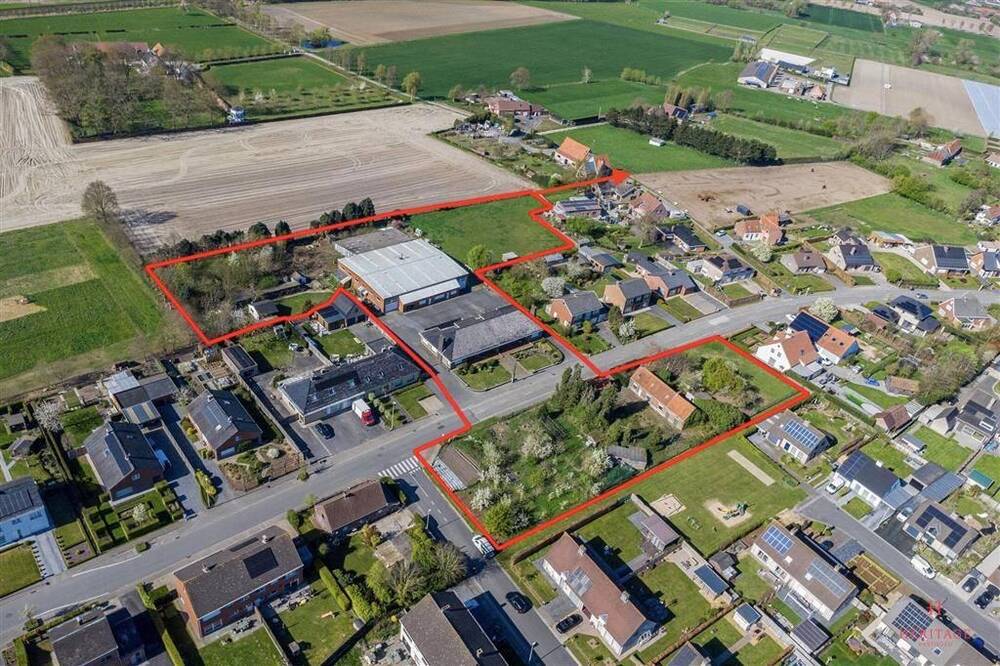 Huis te koop in Torhout 8820 2080000.00€ 6 slaapkamers 603.00m² - Zoekertje 446716