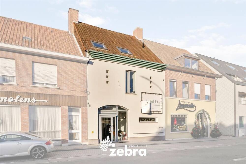 Huis te koop in Izegem 8870 289000.00€ 1 slaapkamers 278.00m² - Zoekertje 448257