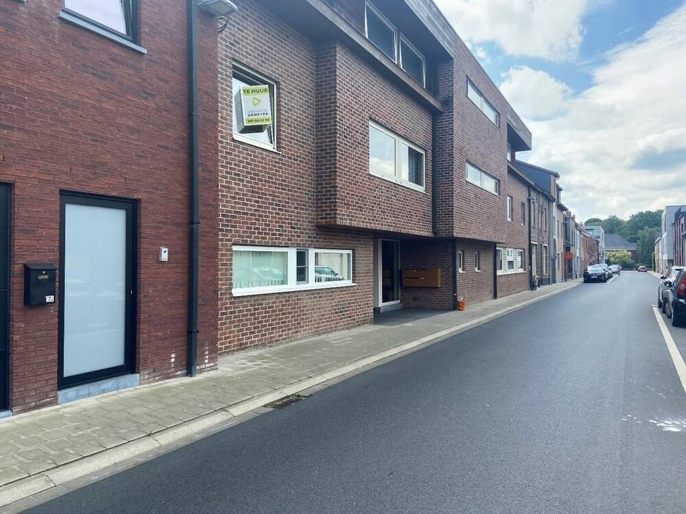 Appartement te  huur in Pittem 8740 750.00€ 3 slaapkamers 140.00m² - Zoekertje 448025