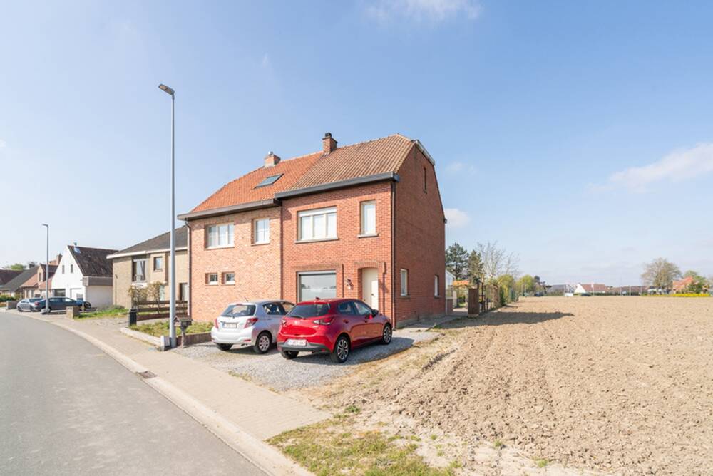 Huis te koop in Ingelmunster 8770 235000.00€ 2 slaapkamers m² - Zoekertje 451342
