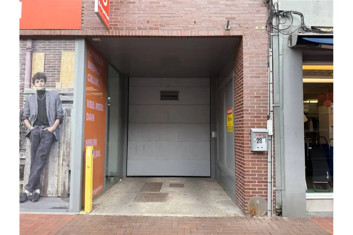 Box te  huur in Roeselare 8800 75.00€  slaapkamers m² - Zoekertje 448896