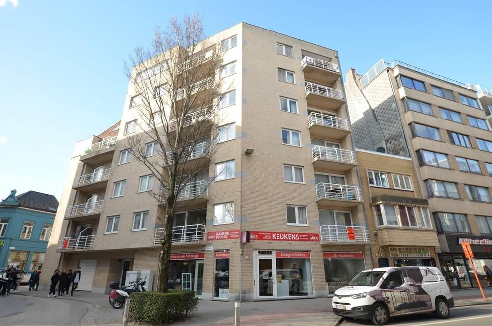 Appartement te in Oostende 8400 780.00€ 2 slaapkamers m² - Zoekertje 451292