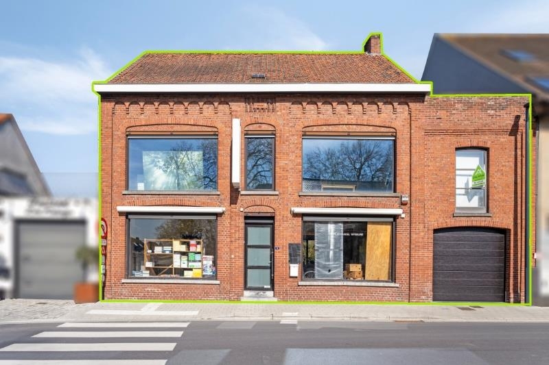 Huis te  koop in Gits 8830 299000.00€ 4 slaapkamers 492.00m² - Zoekertje 452083