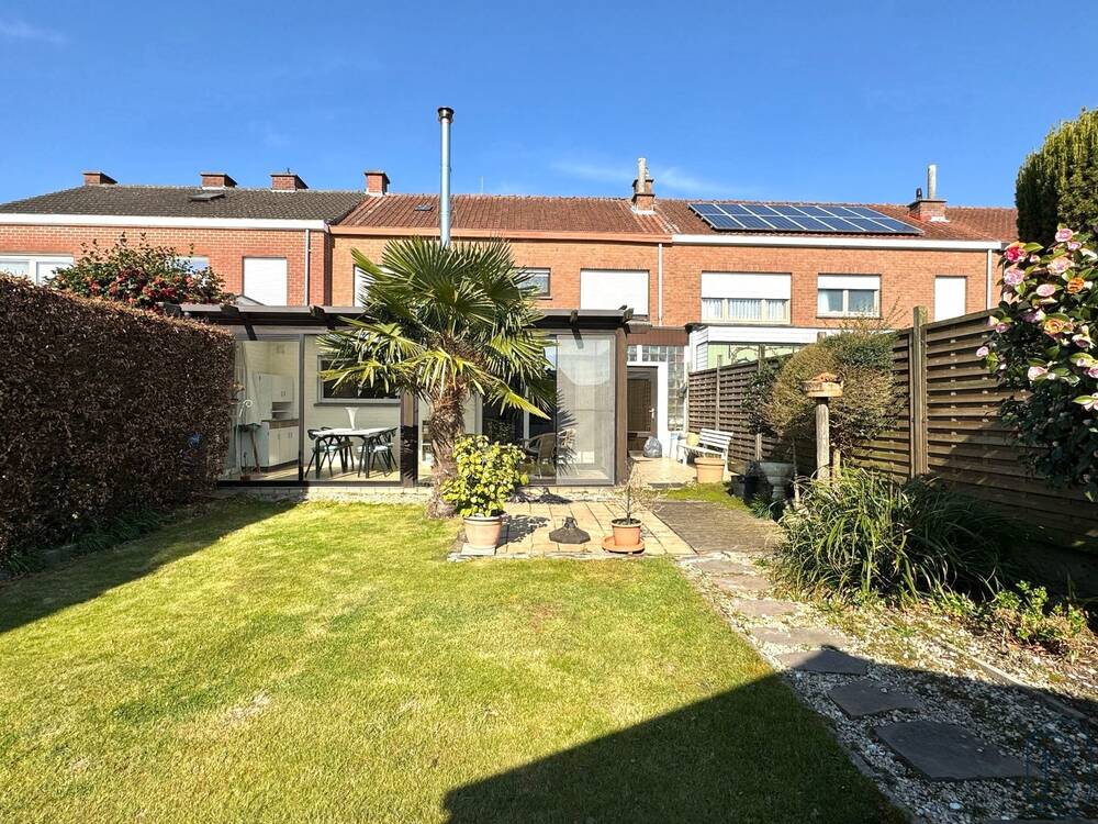 Huis te koop in Kuurne 8520 249000.00€ 4 slaapkamers 185.00m² - Zoekertje 451565