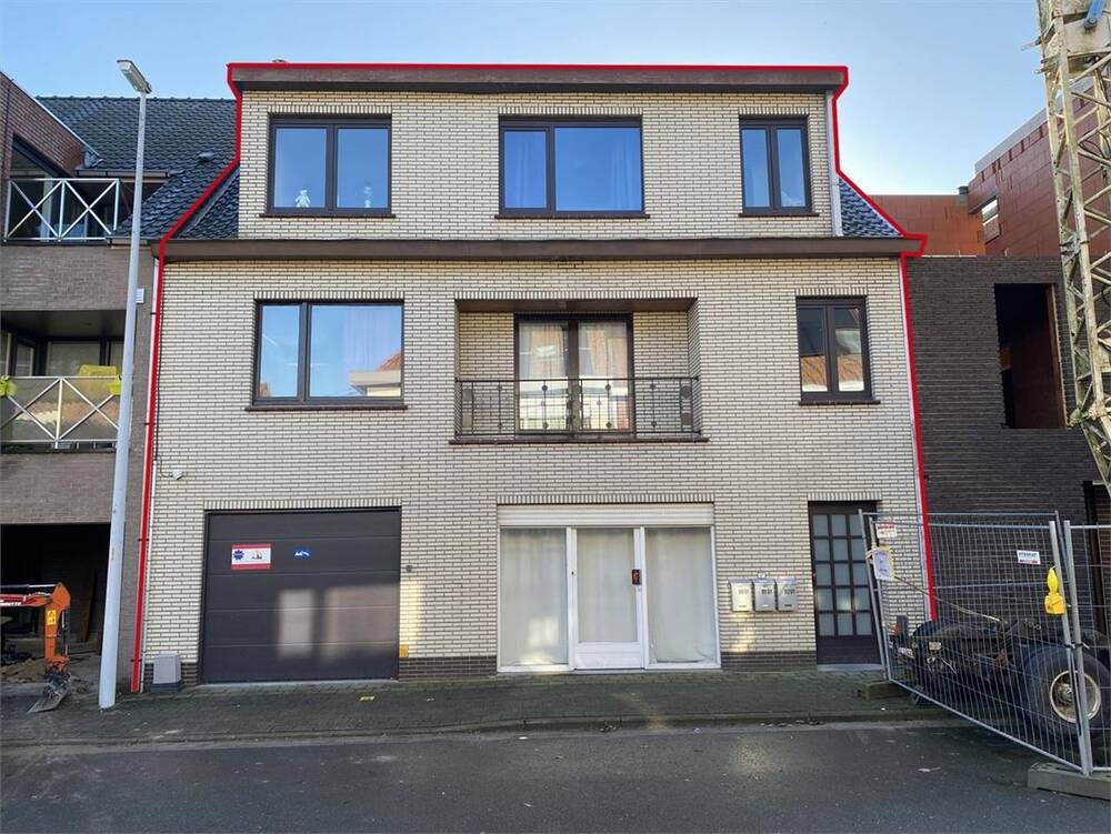 Huis te  koop in Zwevegem 8550 320000.00€ 4 slaapkamers 170.00m² - Zoekertje 451826