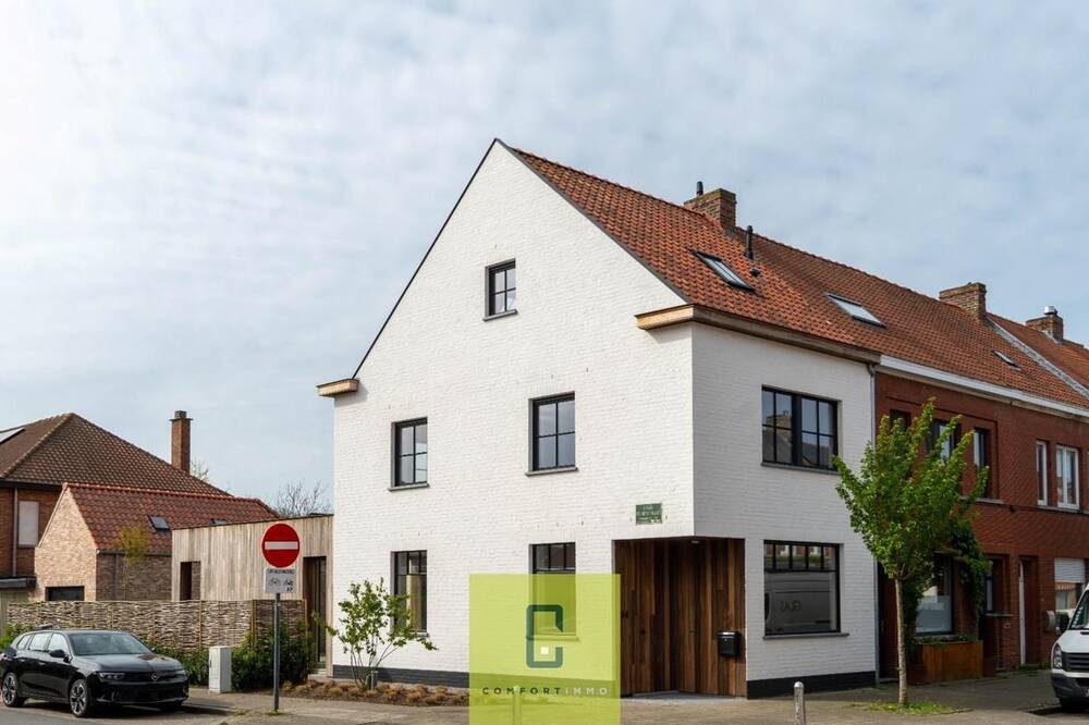 Huis te koop in Sint-Michiels 8200 599000.00€ 3 slaapkamers 176.00m² - Zoekertje 450400