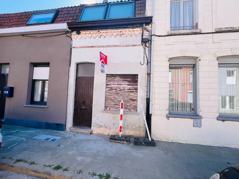 Huis te  koop in Menen 8930 90000.00€ 2 slaapkamers 90.00m² - Zoekertje 450309