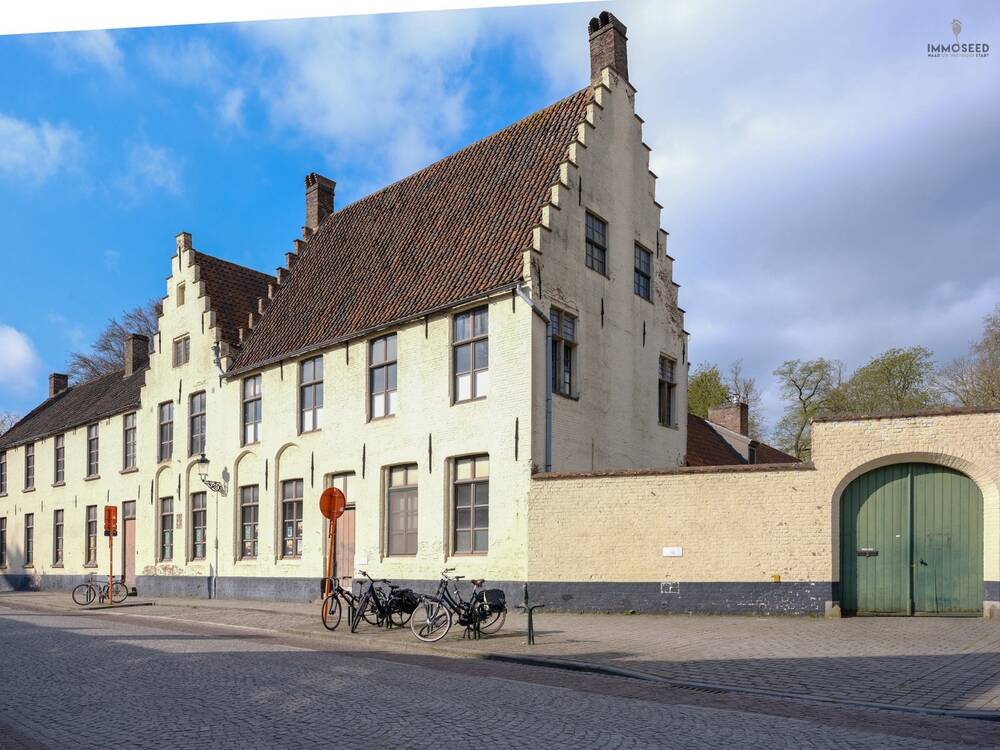 Herenhuis te koop in Brugge 8000 1200000.00€ 10 slaapkamers 1260.00m² - Zoekertje 450464