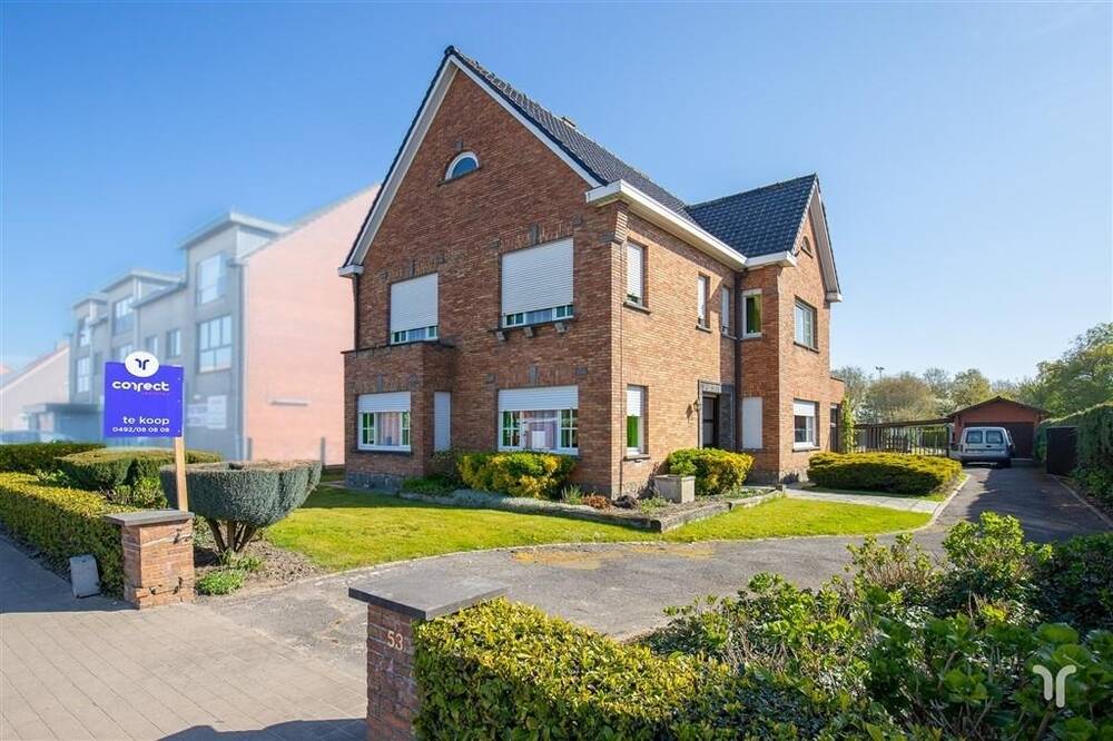 Huis te koop in Aartrijke 8211 449000.00€ 3 slaapkamers 904.00m² - Zoekertje 451084