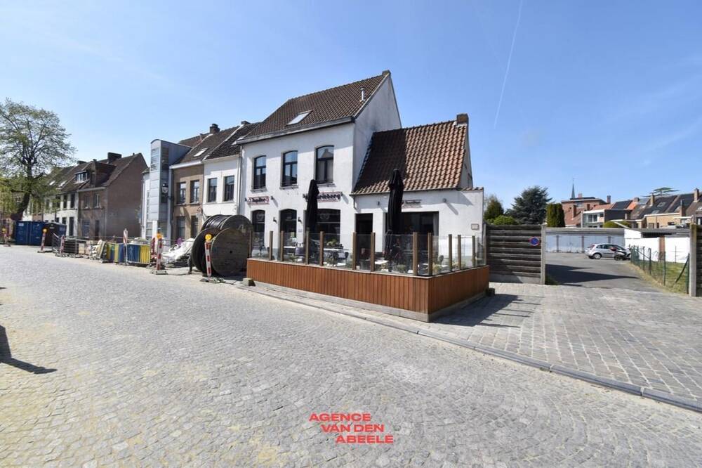 Handelszaak te koop in Brugge 8000 845000.00€ slaapkamers m² - Zoekertje 450411
