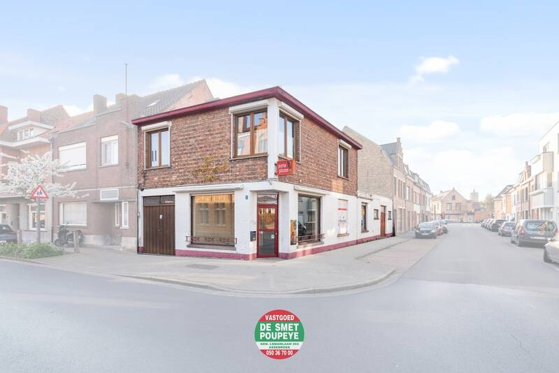 Huis te koop in Assebroek 8310 299000.00€ 3 slaapkamers 229.00m² - Zoekertje 452595