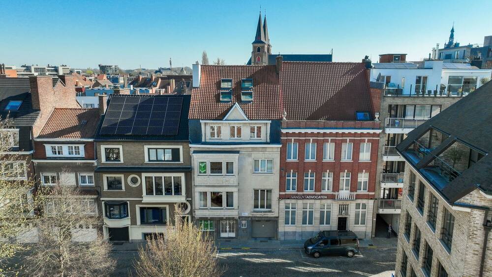 Herenhuis te  koop in Kortrijk 8500 0.00€ 5 slaapkamers 551.00m² - Zoekertje 452854