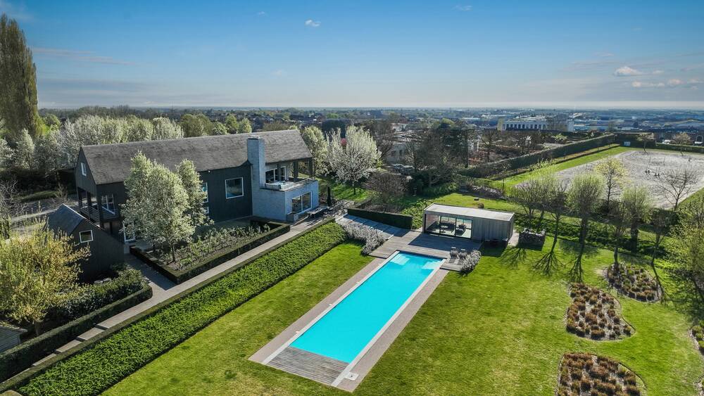 Huis te koop in Lauwe 8930 0.00€ 4 slaapkamers 748.00m² - Zoekertje 452369