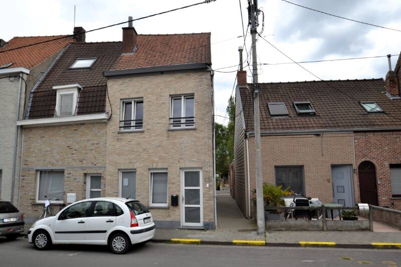 Huis te koop in Harelbeke 8530 115000.00€ 2 slaapkamers 128.00m² - Zoekertje 453006