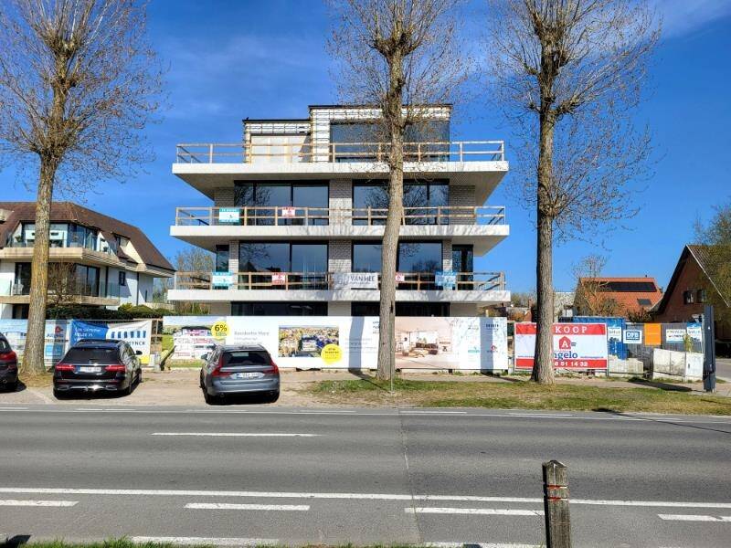 Appartement te  koop in Oostduinkerke 8670 435000.00€ 1 slaapkamers 82.00m² - Zoekertje 453553